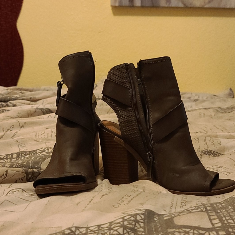Peep Toe Sling Back Ankle Boot